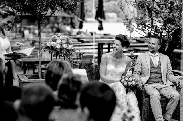 Freie Trauung in Bayern am Ammersee mit der Rednerin aus München Melanie Brüggemann Bayern RedenmanufakturErfahrungsberichte Dankeworte Impressionen Wedding Inspiration München Ammersee Kitzbühel Allgäu Impressionen über mich erfahrungsberichte