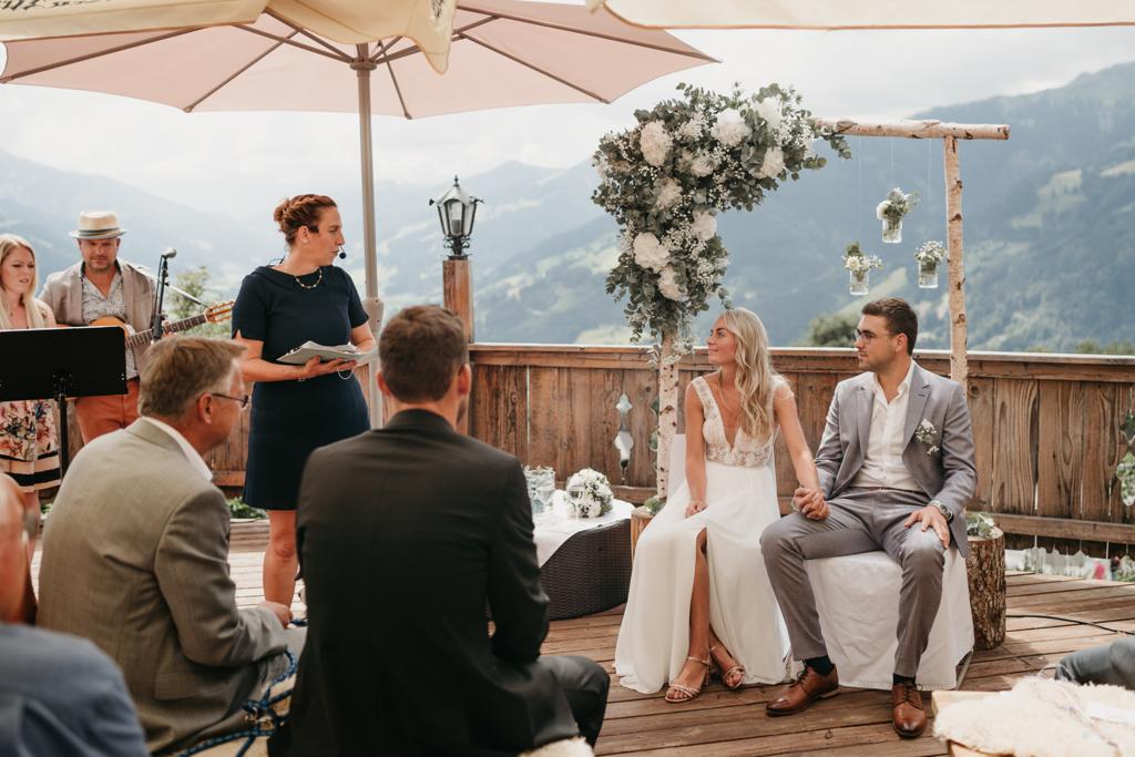 Freie Trauung in Kitzbühel Melanie Erfahrungsberichte Dankesworte Brüggemann Freie Rednerin München